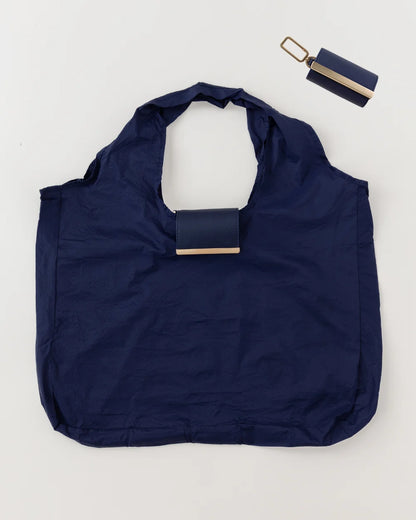 FoldAway™ — The Tote That Fits Anywhere