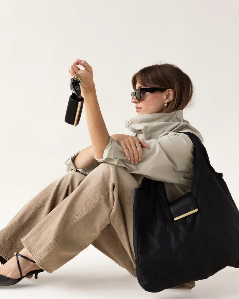 FoldAway™ — The Tote That Fits Anywhere